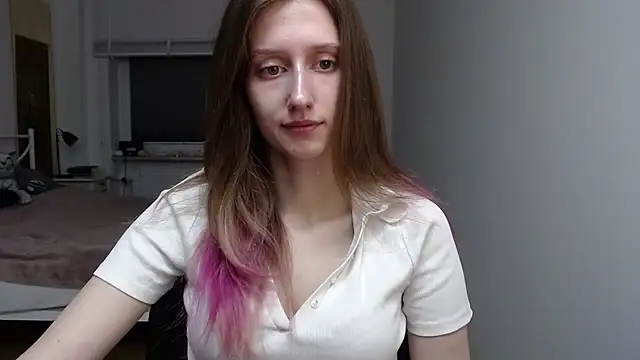 LUNA delight online show from 12.05.25