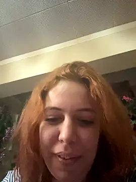 Snapshot of SophiaStarr chatting on 11.26.25 SophiaStarr online show from 11.26.25