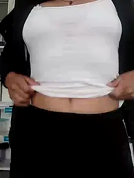 Megan jennerr online show from 02.12.25