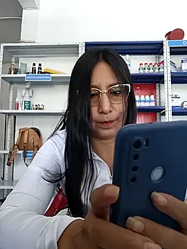 Megan jennerr online show from 02.28.25