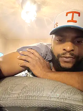 Snapshot of Imthegoattt chatting on 11.15.25 Imthegoattt online show from 11.15.25