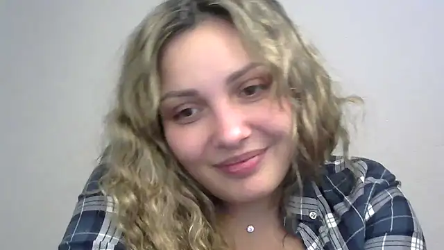 Snapshot of Iskor_ka chatting on 01.13.25 Iskor ka online show from 01.13.25