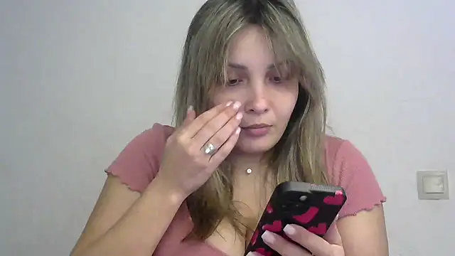 Snapshot of Iskor_ka chatting on 01.18.25 Iskor ka online show from 01.18.25