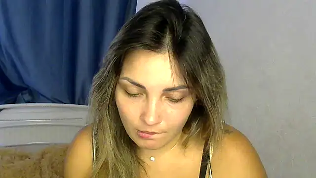 Snapshot of Iskor_ka chatting on 11.15.25 Iskor ka online show from 11.15.25