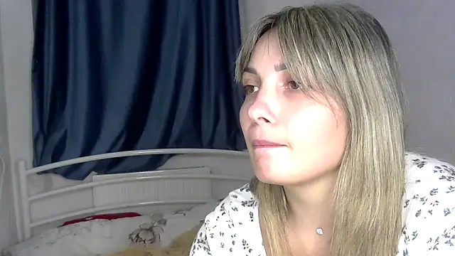 Snapshot of Iskor_ka chatting on 12.17.25 Iskor ka online show from 12.17.25