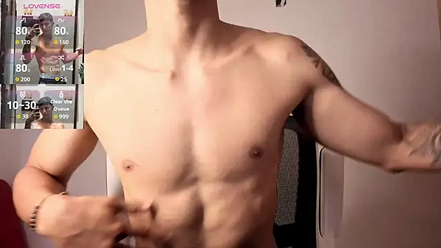 Snapshot of Cristopher23_ chatting on 10.27.25 Cristopher23 online show from 10.27.25