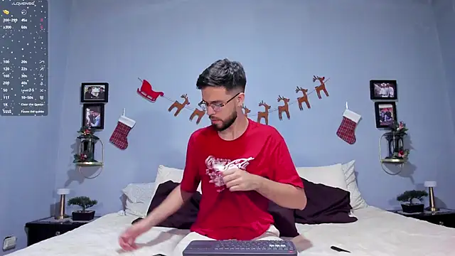 Snapshot of ETHAN_ADAM chatting on 12.12.24 ETHAN ADAM online show from 12.12.24