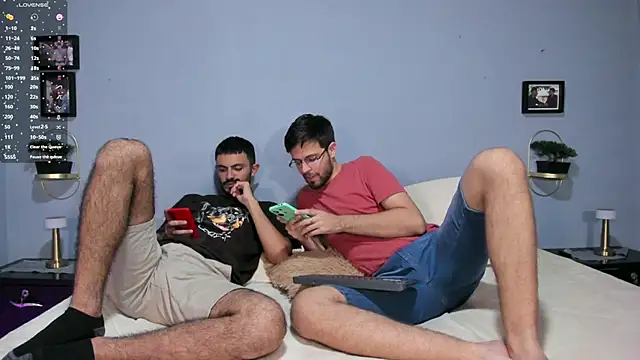 Snapshot of ETHAN_ADAM chatting on 01.11.25 ETHAN ADAM online show from 01.11.25