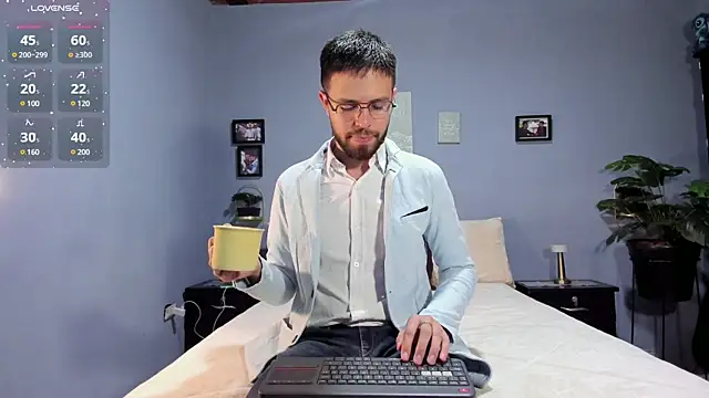 Snapshot of ETHAN_ADAM chatting on 02.10.25 ETHAN ADAM online show from 02.10.25