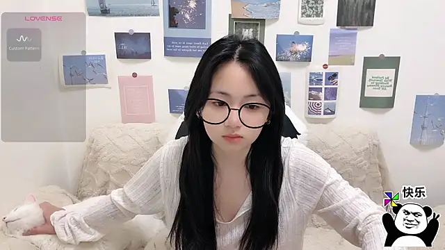 Snapshot of LiLiYbaby chatting on 02.02.26 LiLiYbaby online show from 02.02.26