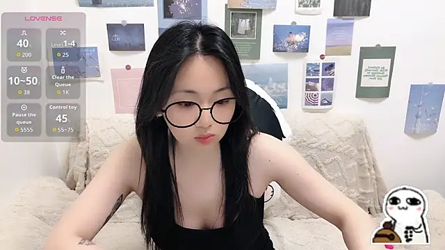 Snapshot of LiLiYbaby chatting on 03.14.26 LiLiYbaby online show from 03.14.26