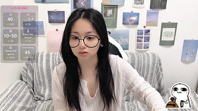 Snapshot of LiLiYbaby chatting on 03.25.26 LiLiYbaby online show from 03.25.26