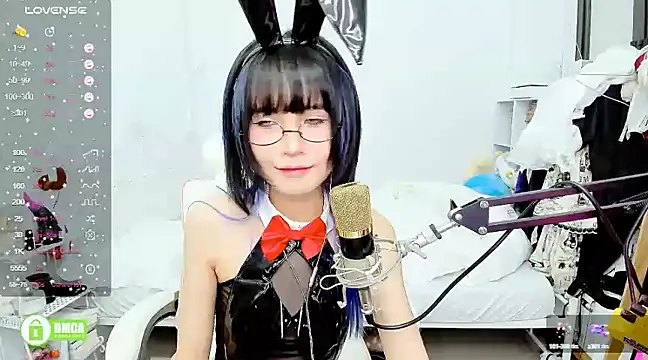 Snapshot of RassieRaph chatting on 02.16.25 RassieRaph online show from 02.16.25