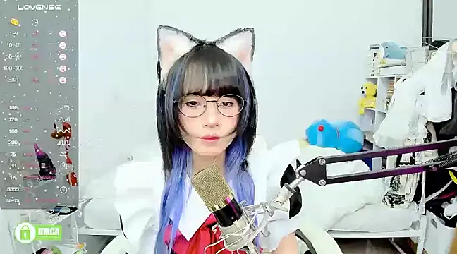 Snapshot of RassieRaph chatting on 02.21.25 RassieRaph online show from 02.21.25