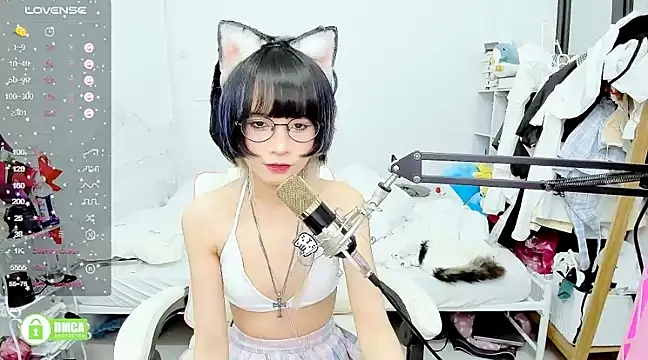 Snapshot of RassieRaph chatting on 03.10.25 RassieRaph online show from 03.10.25