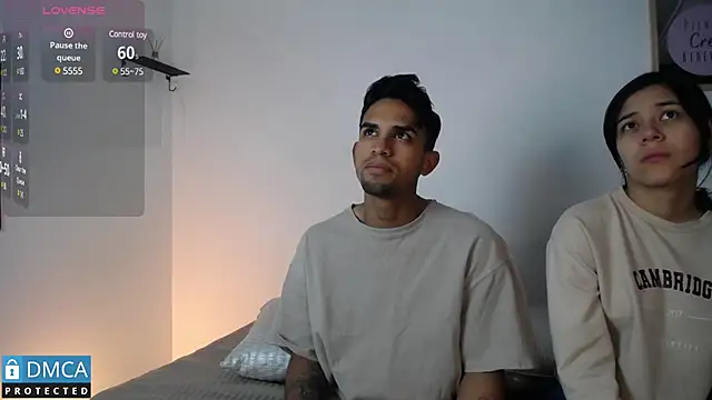 Snapshot of floriamANDjazmin chatting on 01.24.25 floriamANDjazmin online show from 01.24.25