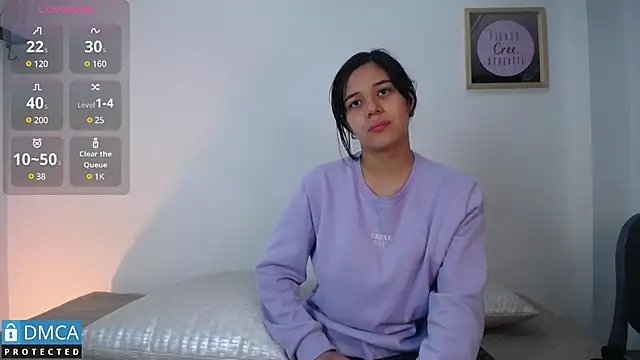 Snapshot of floriamANDjazmin chatting on 01.25.25 floriamANDjazmin online show from 01.25.25