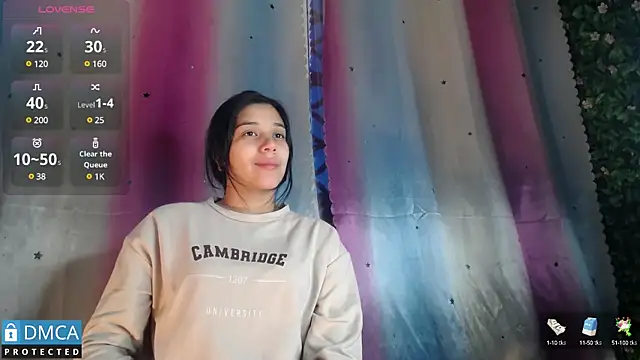 Snapshot of floriamANDjazmin chatting on 02.01.25 floriamANDjazmin online show from 02.01.25