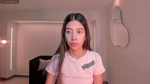 TaraLawrence online show from 11.15.25