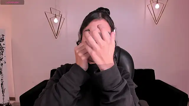 AllisonRogersX online show from 09.18.25