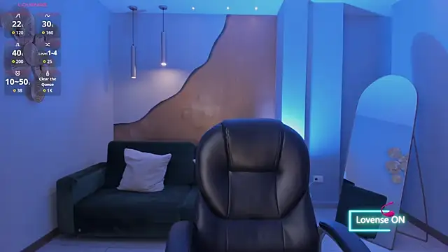 MaddisonLowe online show from 03.03.26