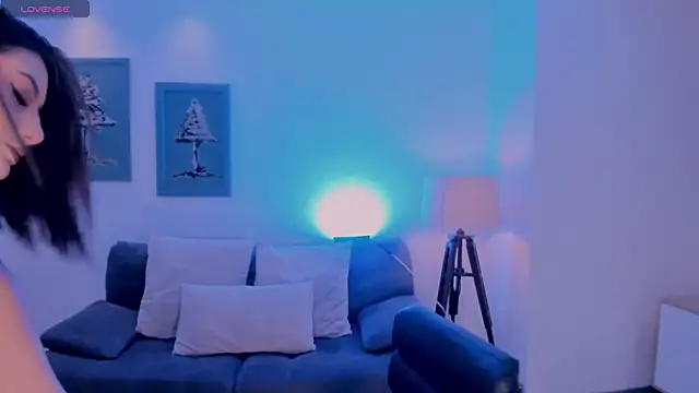 MaddisonLowe online show from 04.19.26