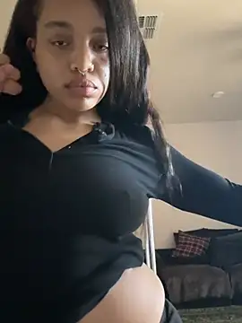 Snapshot of afavoredangel chatting on 02.26.26 afavoredangel online show from 02.26.26