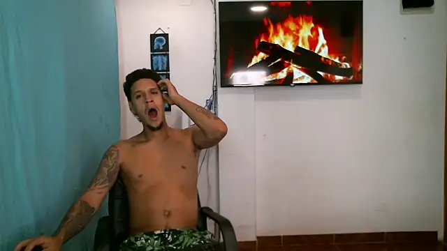 JacobandChloee online show from 04.16.26