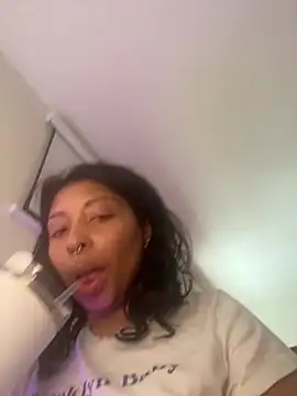 Snapshot of BaileyBaird chatting on 02.26.26 BaileyBaird online show from 02.26.26