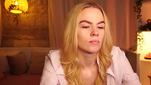 sn0w barbie online show from 11.04.25