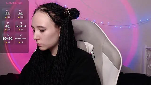 Snapshot of Robin_yourss chatting on 12.10.24 Robin yourss online show from 12.10.24