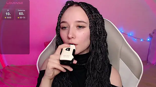 Snapshot of Robin_yourss chatting on 03.21.25 Robin yourss online show from 03.21.25