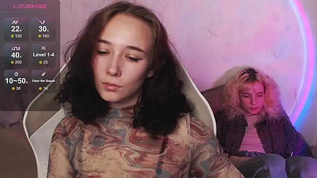 Snapshot of Robin_yourss chatting on 09.13.25 Robin yourss online show from 09.13.25