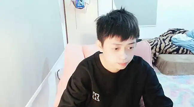 FFFFZ189 online show from 01.12.25