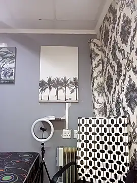 DickDiva1 online show from 02.02.25