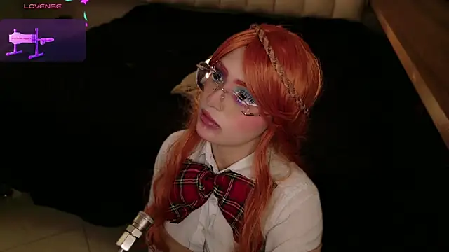 Snapshot of Megan_mooree_ chatting on 10.24.25 Megan mooree online show from 10.24.25