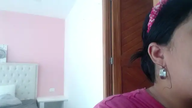 Gabycutee online show from 02.12.26