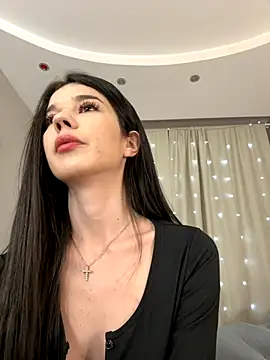 Vika Gray online show from 10.26.25