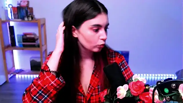 peaachybabe   online show from 09.28.25