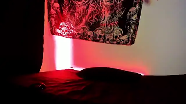 Agnes jones  online show from 11.19.25