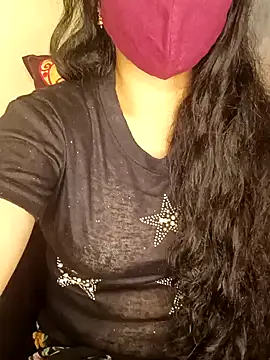 Snapshot of yourtamilcouple chatting on 01.07.25 yourtamilcouple online show from 01.07.25