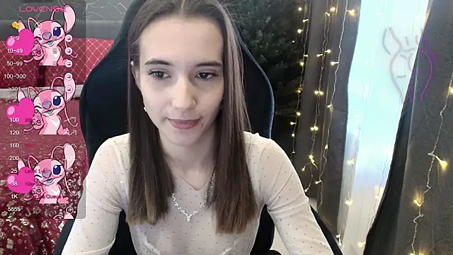 Alice Weiss online show from 11.20.25