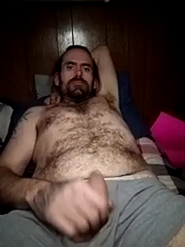 Snapshot of RobStrokes215 chatting on 12.05.24 RobStrokes215 online show from 12.05.24