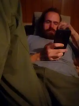 Snapshot of RobStrokes215 chatting on 03.14.25 RobStrokes215 online show from 03.14.25