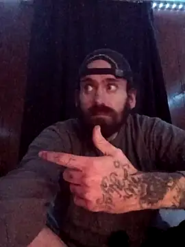 Snapshot of RobStrokes215 chatting on 10.02.25 RobStrokes215 online show from 10.02.25