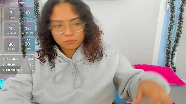 Snapshot of im_angels77 chatting on 12.27.24 im angels77 online show from 12.27.24