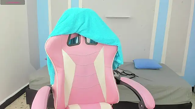 Snapshot of im_angels77 chatting on 01.16.25 im angels77 online show from 01.16.25