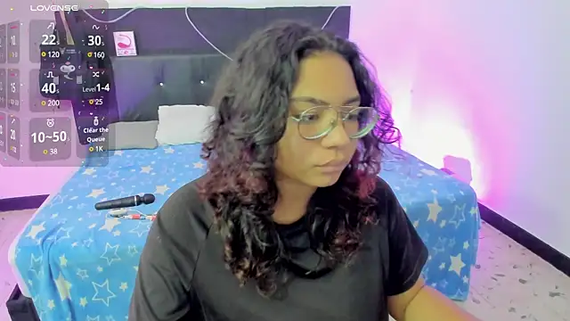 Snapshot of im_angels77 chatting on 02.19.25 im angels77 online show from 02.19.25