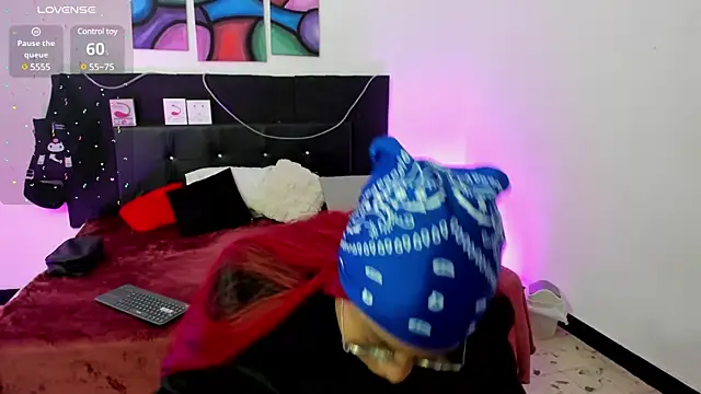 Snapshot of im_angels77 chatting on 02.24.25 im angels77 online show from 02.24.25