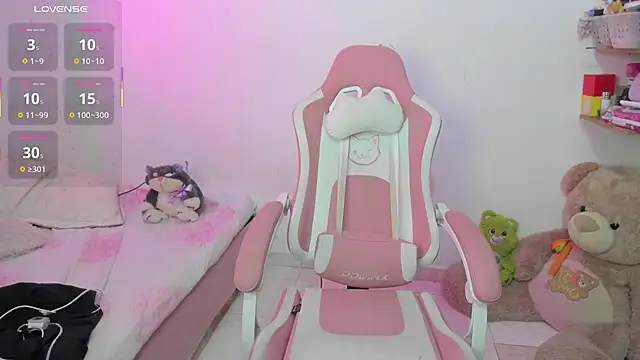 Snapshot of im_angels77 chatting on 09.24.25 im angels77 online show from 09.24.25